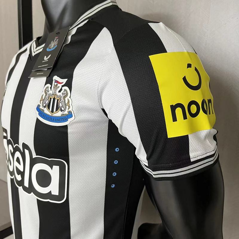 NEWCASTLE l 23/24 HOMBRE (VERSIÓN JUGADOR)