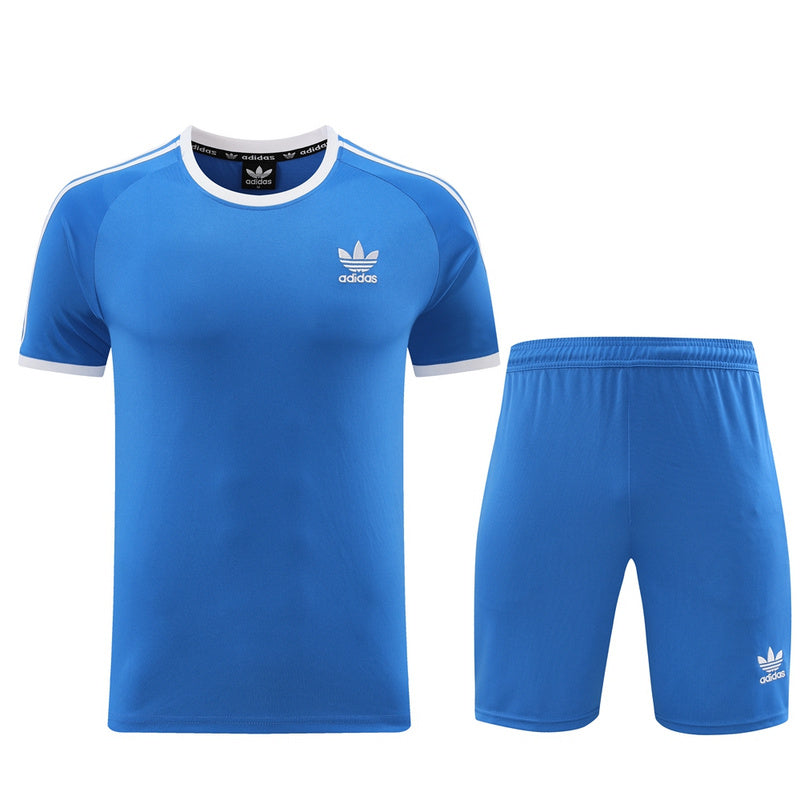 Conjunto de camiseta y pantalón corto Adidas