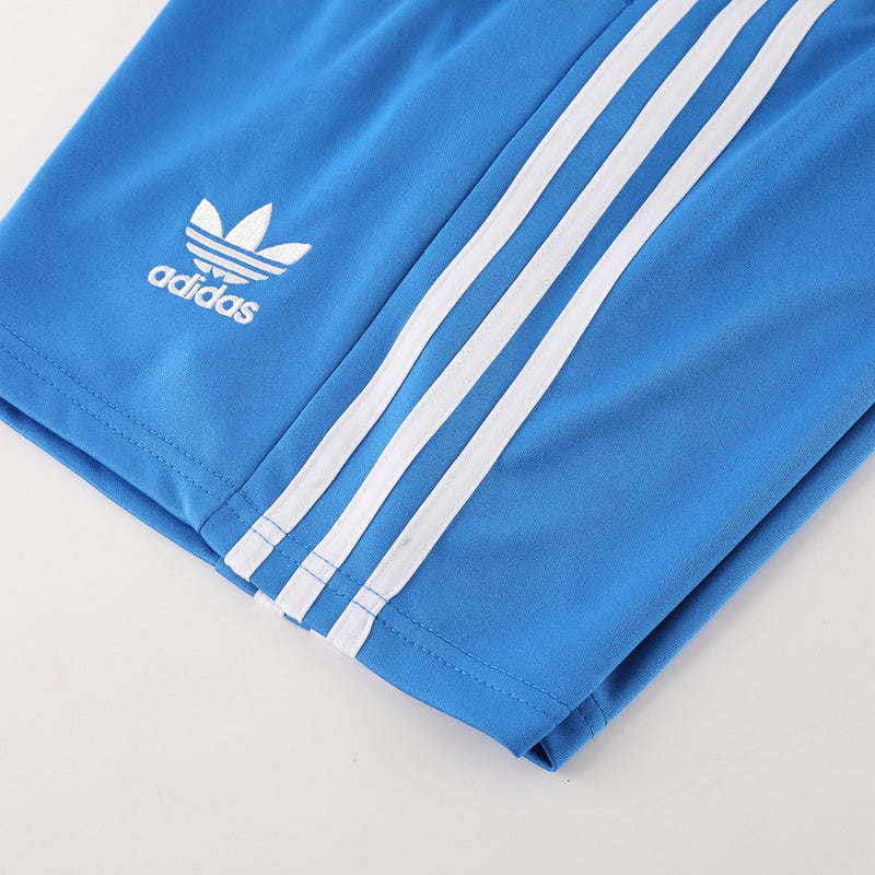 Conjunto de camiseta y pantalón corto Adidas