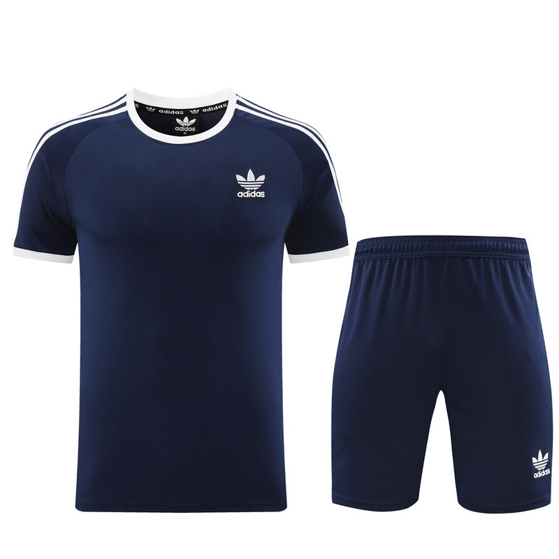 Conjunto de camiseta y pantalón corto Adidas