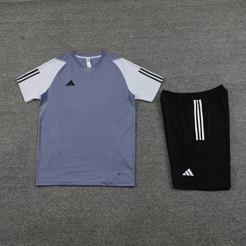 Conjunto de camiseta y pantalón corto Adidas