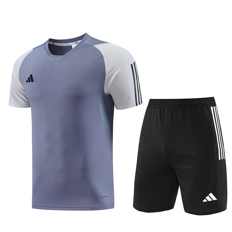 Conjunto de camiseta y pantalón corto Adidas