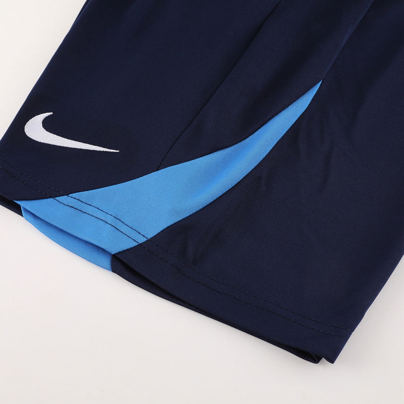 Conjunto de camiseta y pantalón corto Nike