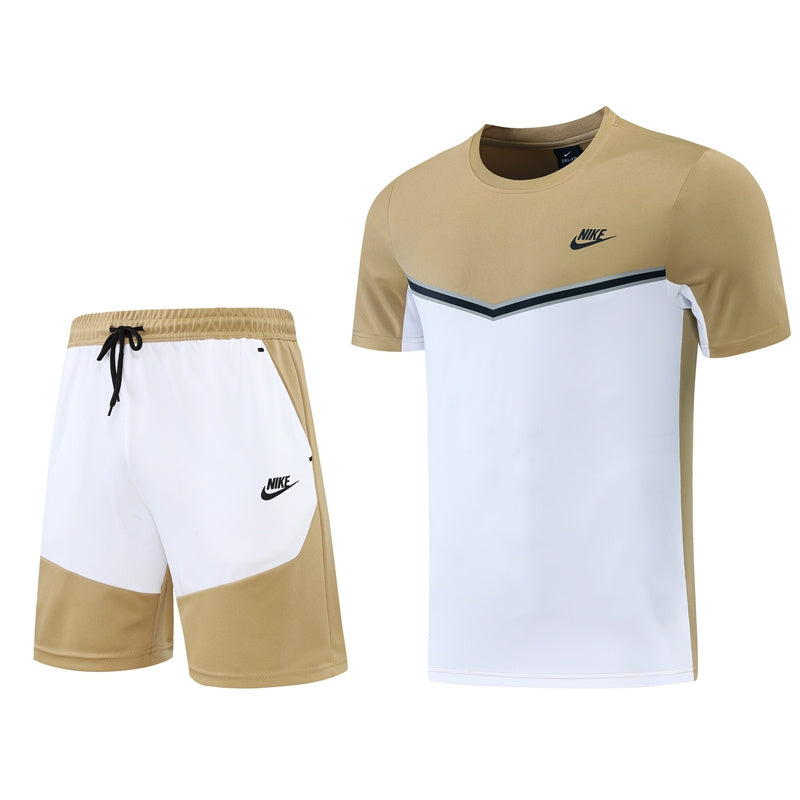 Conjunto de camiseta y pantalón corto Nike