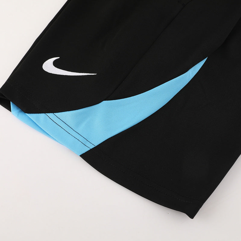 Conjunto de camiseta y pantalón corto Nike