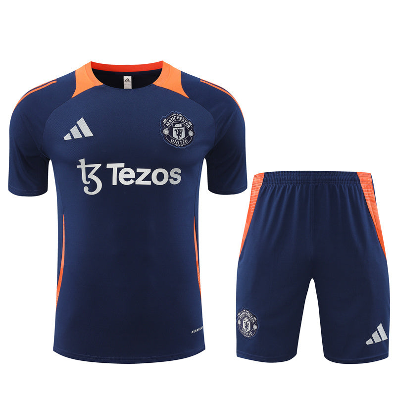 CONJUNTO CORTO MANCHESTER UNITED ENTRENAMIENTO 24/25 HOMBRE