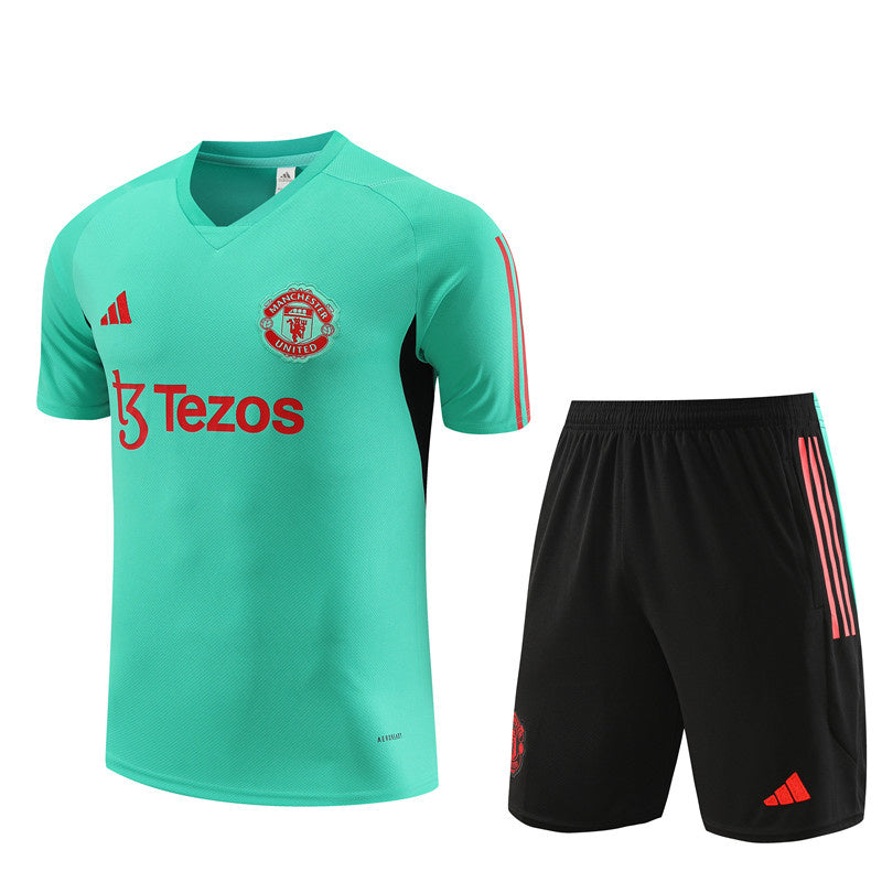 CONJUNTO CORTO MANCHESTER UNITED ENTRENAMIENTO 23/24 HOMBRE